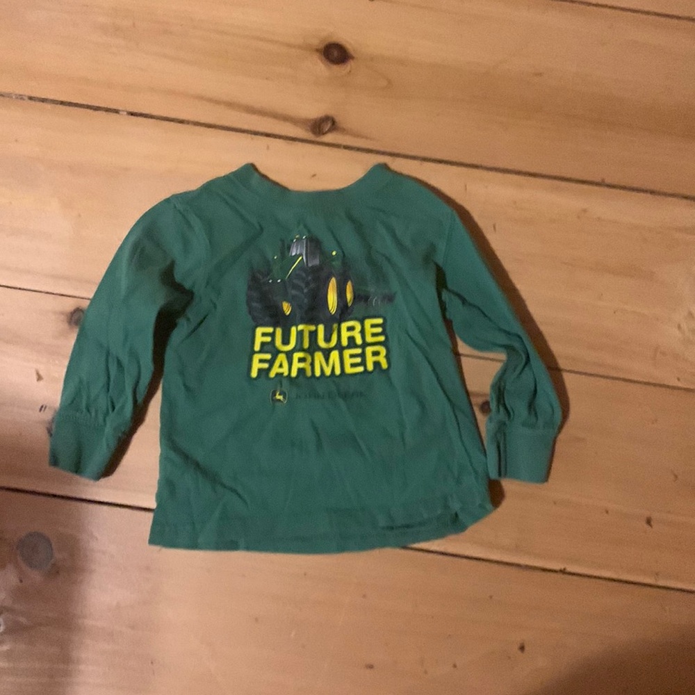 Long sleeve John deer shirt